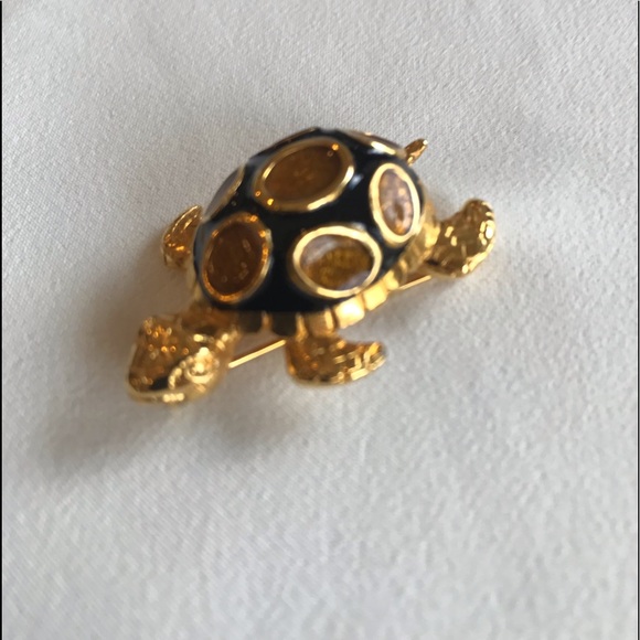 Turtle Brooch - Picture 3 of 13